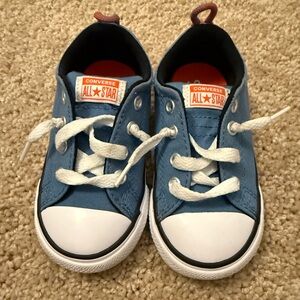 Converse Chuck Taylor All Star Low-Top Sneaker - Baby / Toddler Size 7